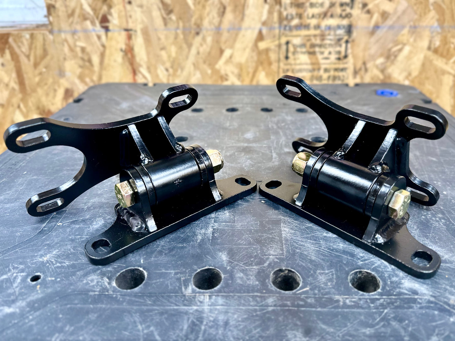 1986-1997 Nissan D21 Hardbody Pickup LS Swap Engine Mounts